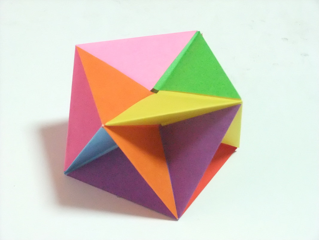 Modular origami square antiprism from 8 waterbomb base units